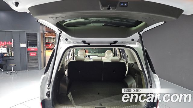 Hyundai Santafe 2025 — photo 41