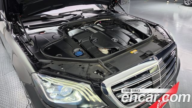 Mercedes-Benz S-Class 2018 — photo 6