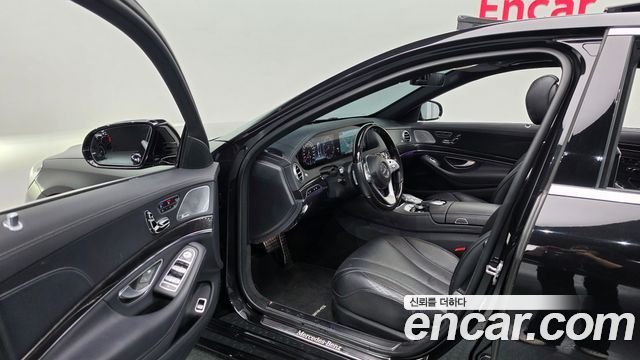 Mercedes-Benz S-Class 2018 — photo 10