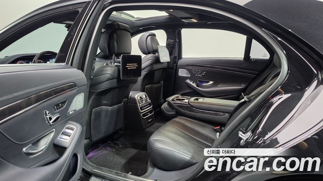 Mercedes-Benz S-Class 2018 — photo 11