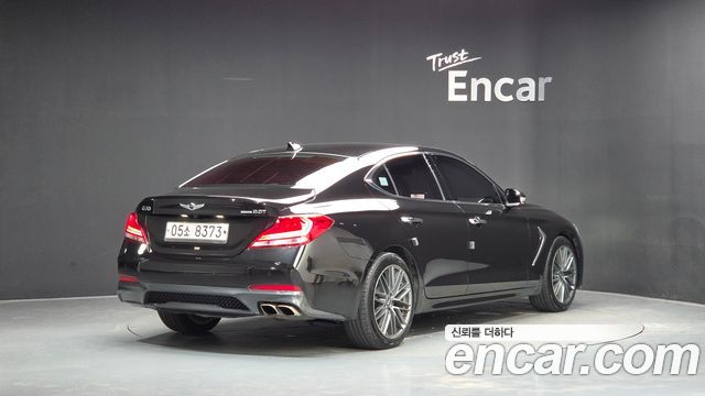 Genesis G70 2018 — photo 2