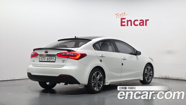 Kia K3 2013 — photo 2
