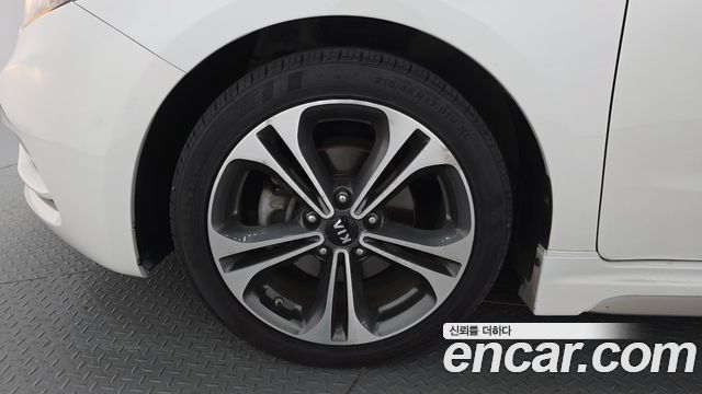 Kia K3 2013 — photo 5
