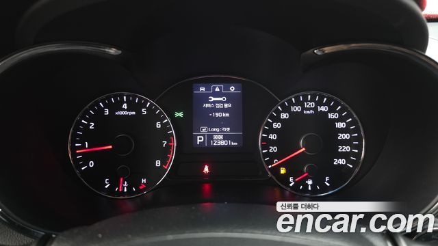 Kia K3 2013 — photo 11