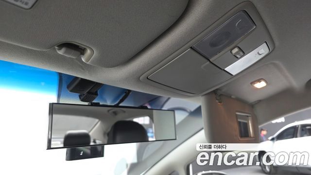 Kia K3 2013 — photo 24