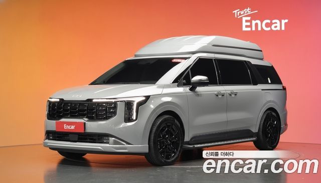 Kia Canival 2025 — photo 1
