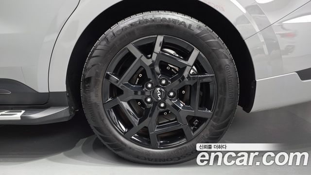 Kia Canival 2025 — photo 7