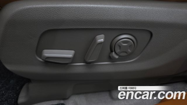 Kia Canival 2025 — photo 31