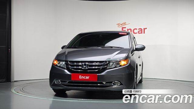 Honda Odyssey 2014 — photo 3