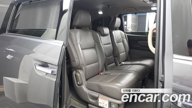 Honda Odyssey 2014 — photo 18