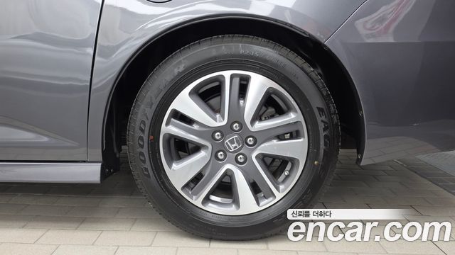 Honda Odyssey 2014 — photo 7