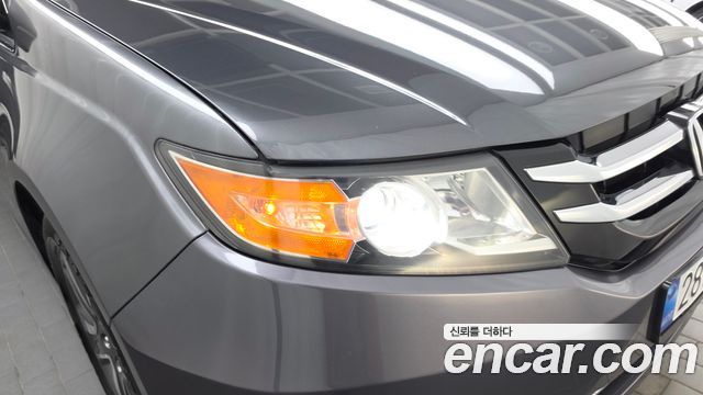 Honda Odyssey 2014 — photo 8