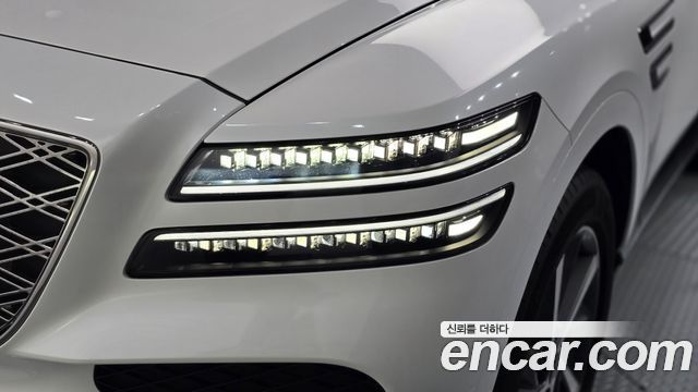 Genesis GV80 2024 — photo 8