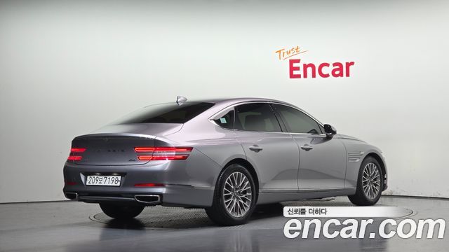 Genesis G80 2022 — photo 2