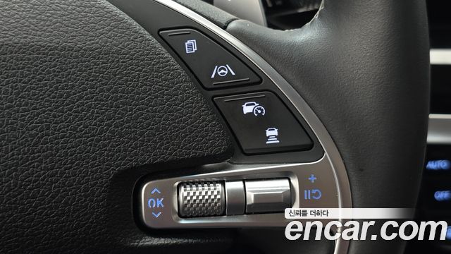 Genesis G80 2022 — photo 24