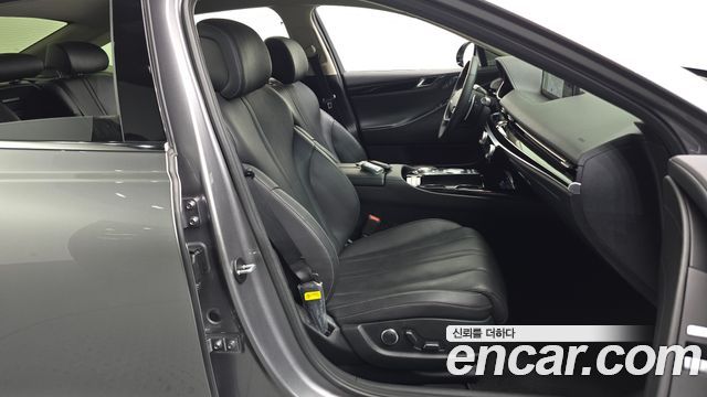 Genesis G80 2022 — photo 16