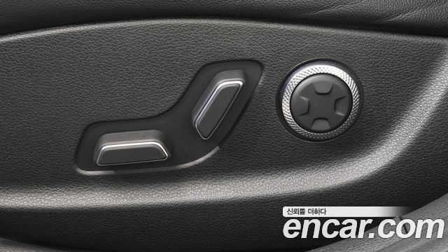 Genesis G80 2022 — photo 32
