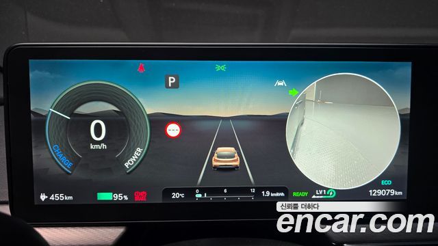 Genesis GV60 2022 — photo 11
