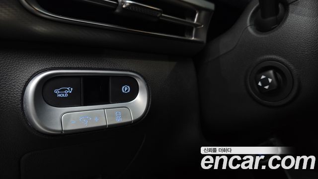 Genesis GV60 2022 — photo 20
