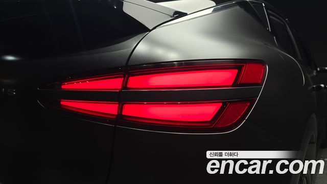 Genesis GV60 2022 — photo 9