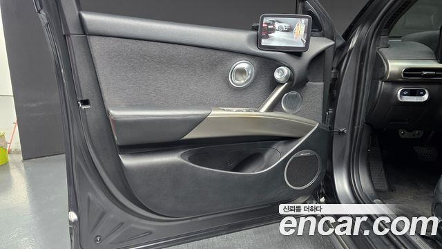 Genesis GV60 2022 — photo 14