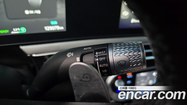 Genesis GV60 2022 — photo 29