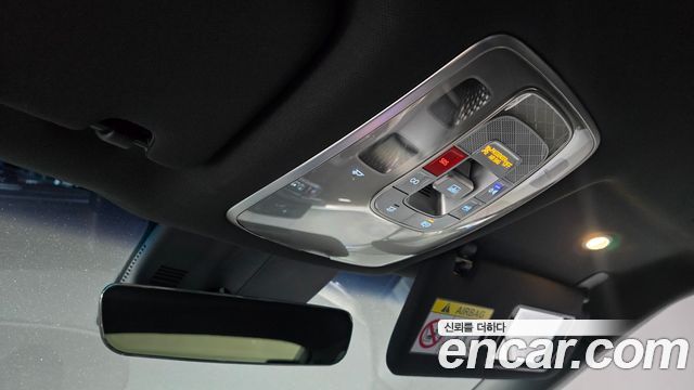 Genesis GV60 2022 — photo 33
