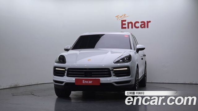 Porsche Cayenne 2019 — photo 3