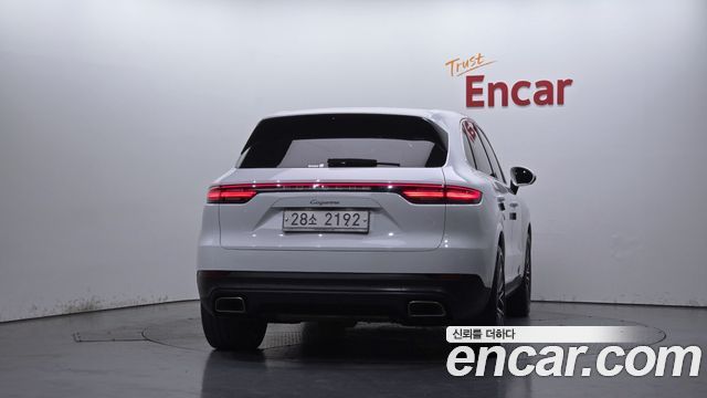Porsche Cayenne 2019 — photo 4