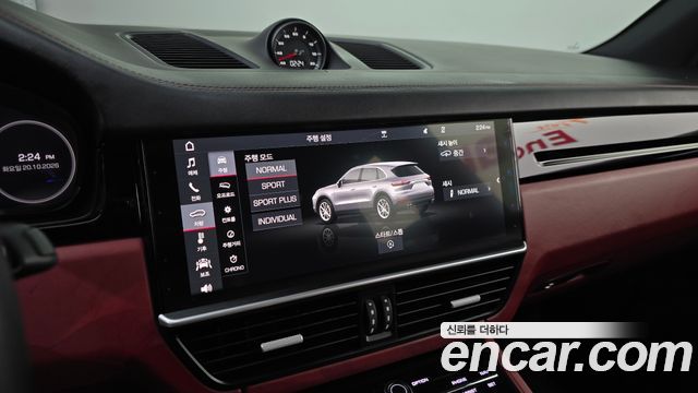 Porsche Cayenne 2019 — photo 15