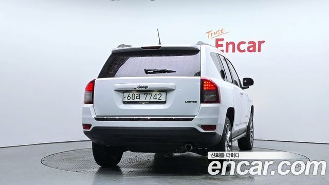 Jeep Compass 2014 — photo 4