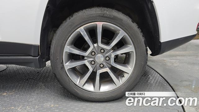 Jeep Compass 2014 — photo 7