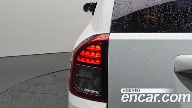 Jeep Compass 2014 — photo 9