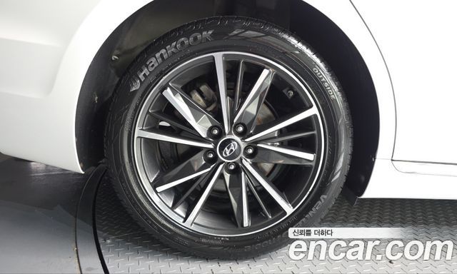 Hyundai Grandeur 2022 — photo 5