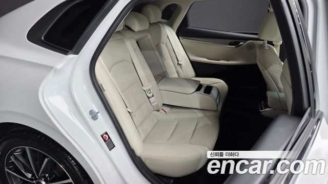 Hyundai Grandeur 2022 — photo 17