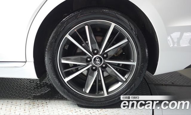 Hyundai Grandeur 2022 — photo 7