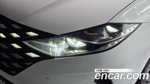 Hyundai Grandeur 2022 — photo 8