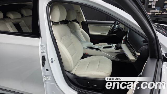 Hyundai Grandeur 2022 — photo 16