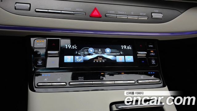 Hyundai Grandeur 2022 — photo 32