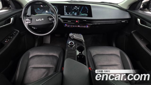 Kia EV6 2023 — photo 10