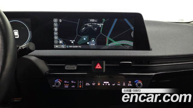 Kia EV6 2023 — photo 20