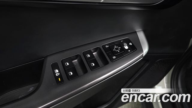 Kia EV6 2023 — photo 23