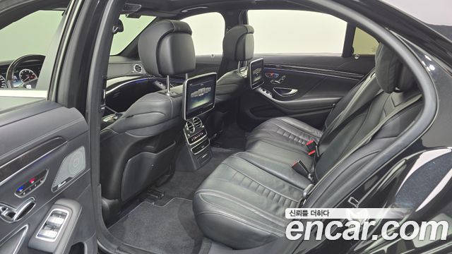 Mercedes-Benz S-Class 2016 — photo 11