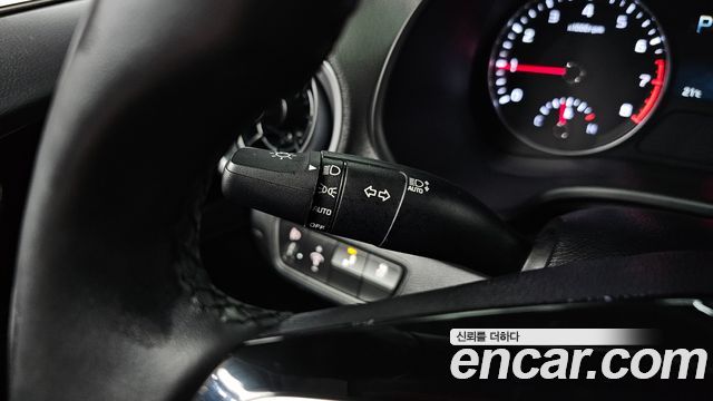Kia K3 2023 — photo 25