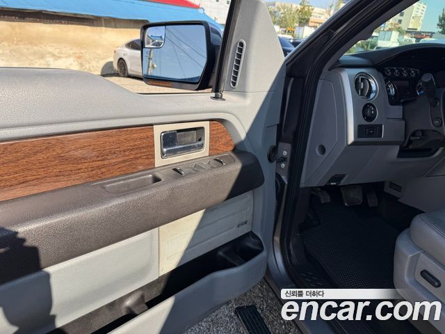 Ford F150 2013 — photo 11