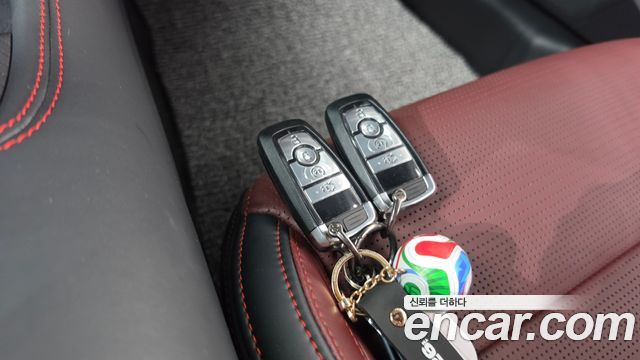 Ford Mustang 2025 — photo 22