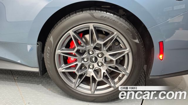 Ford Mustang 2025 — photo 7
