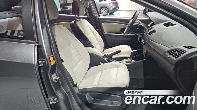 Renault Korea SM3 2017 — photo 16