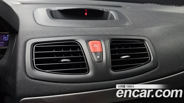 Renault Korea SM3 2017 — photo 27