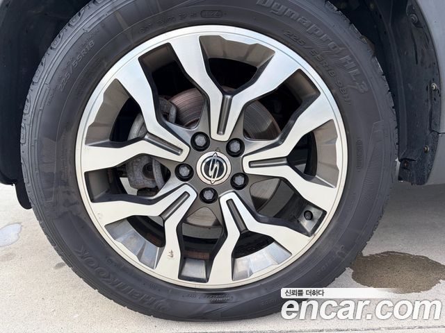 KG Mobility KORANDO 2017 — photo 8